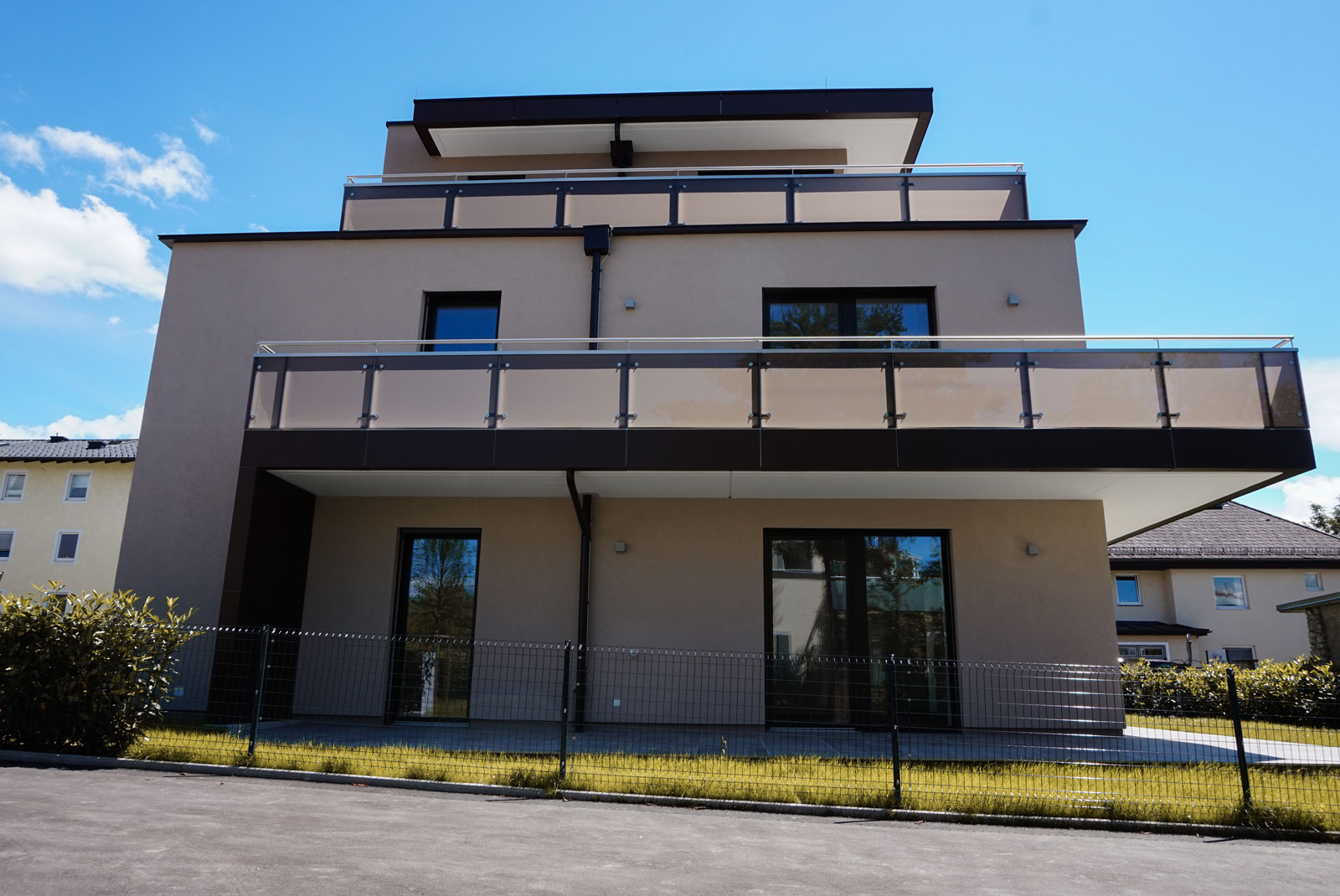 Wohn- und Geschäftshaus in Aigen